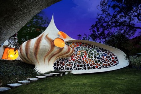 Наутилус — дом ракушка у моря в Мехико